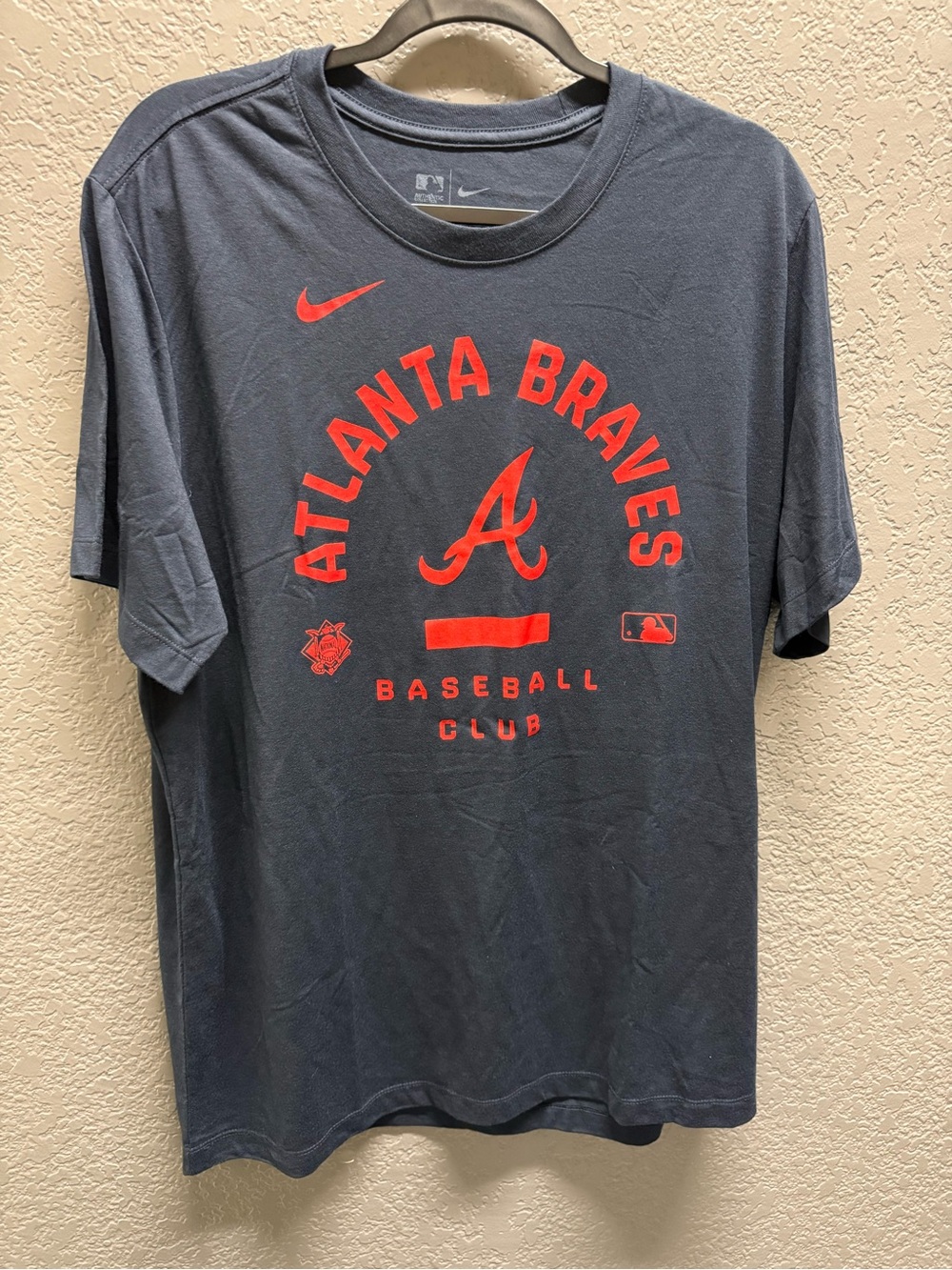 Nike Navy Atlanta Braves Graphic Tee with Red Logo